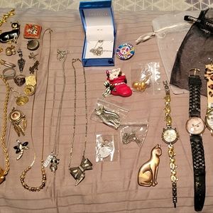 Women's Jewelry Lot of 45 Pieces 925 items